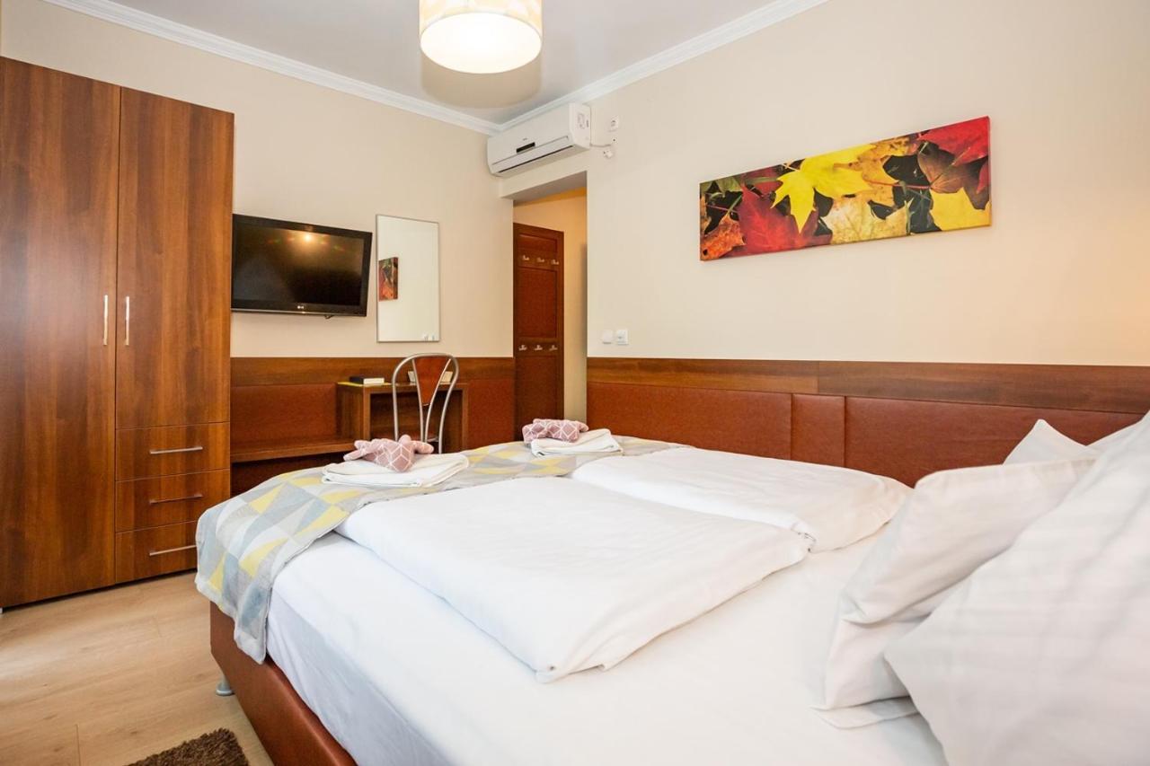 Hotel Pavai Hajdúszoboszló Eksteriør bilde