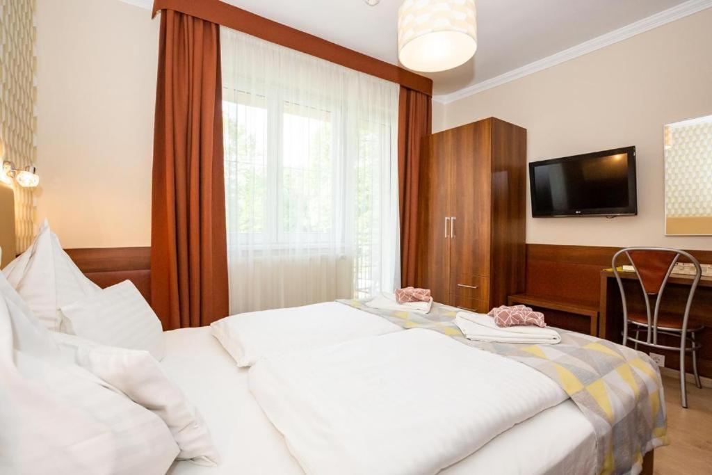 Hotel Pavai Hajdúszoboszló Eksteriør bilde