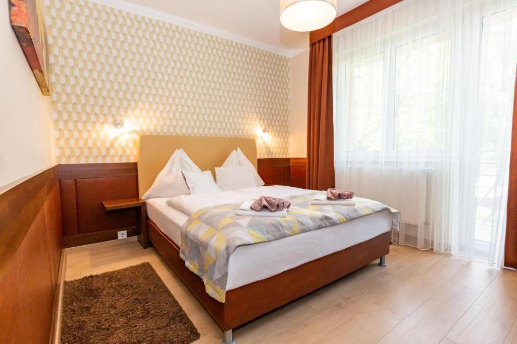 Hotel Pavai Hajdúszoboszló Eksteriør bilde