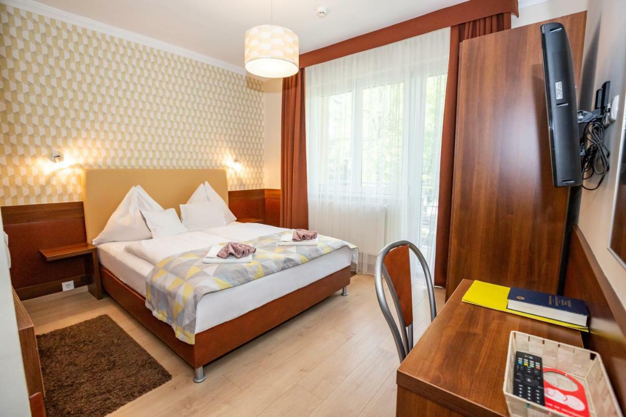 Hotel Pavai Hajdúszoboszló Eksteriør bilde